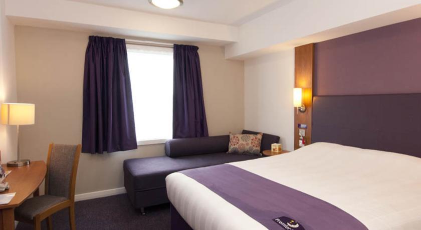 Premier Inn St. Albans/Bricket Wood Room photo