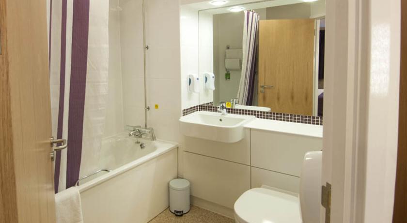 Premier Inn St. Albans/Bricket Wood Room photo