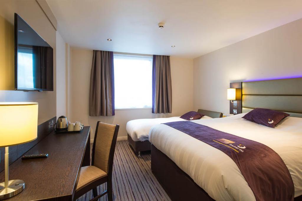 Premier Inn St. Albans/Bricket Wood Room photo