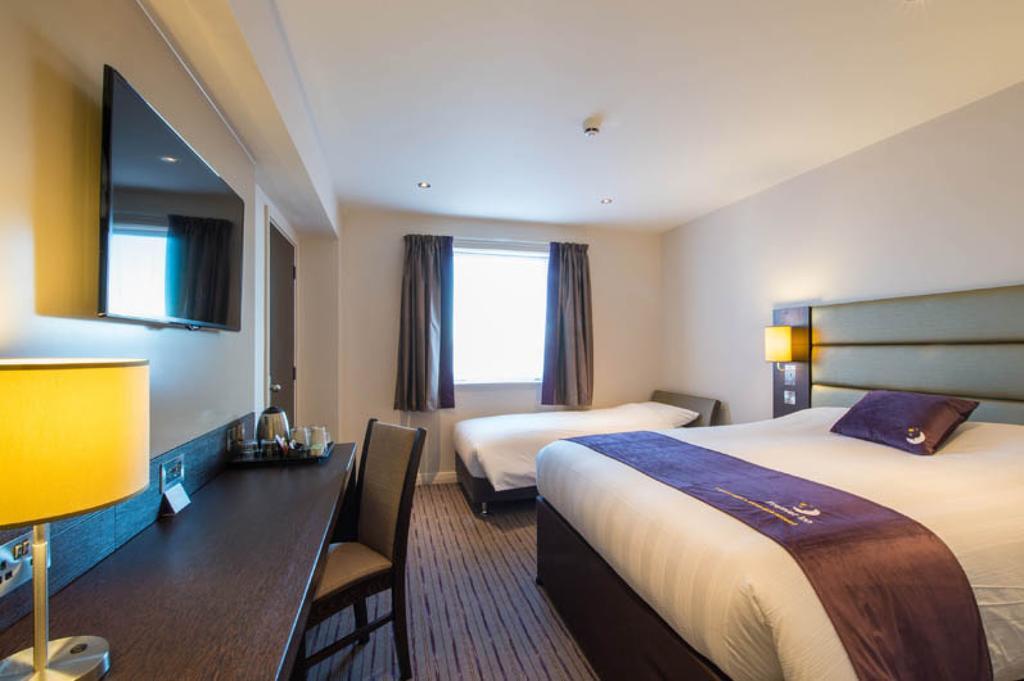 Premier Inn St. Albans/Bricket Wood Room photo