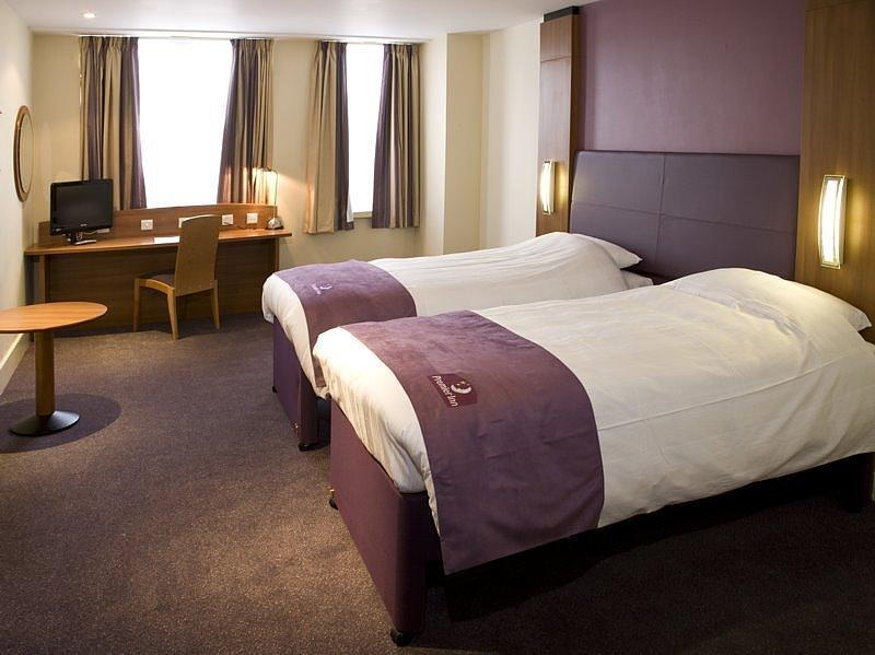 Premier Inn St. Albans/Bricket Wood Room photo